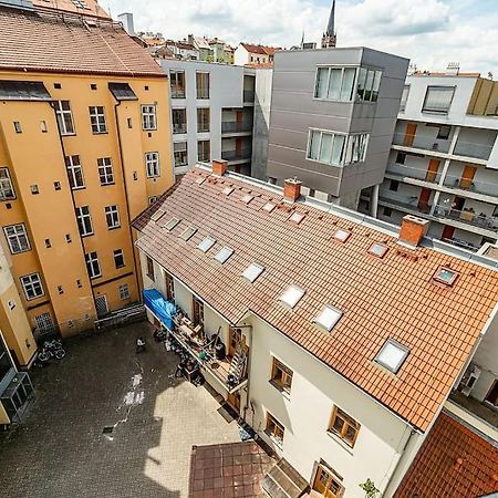 Cosy Studio With Terrace By Tram Prague Exterior photo