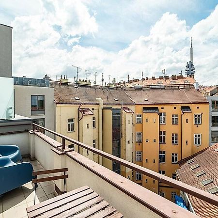 Cosy Studio With Terrace By Tram Prague Exterior photo
